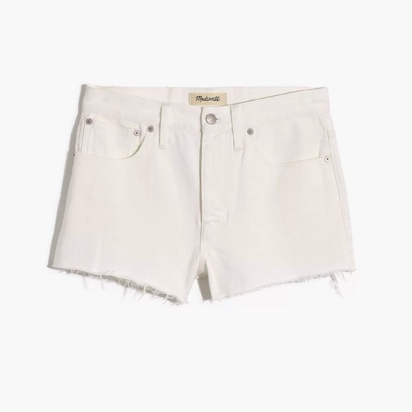 Madewell Pants - Madewell ladies relaxed denim cutoff shorts sz 31